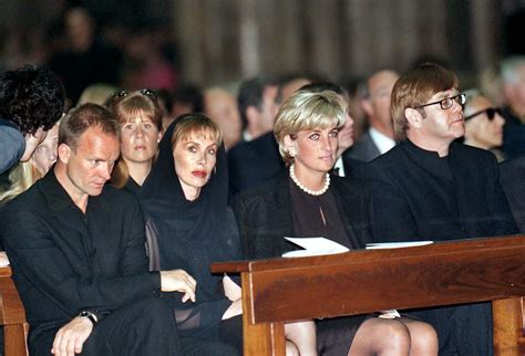 lady diana funerale gianni versace|gianni versace death.